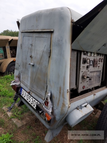 Zespół spalinowo-elektryczny PAD-30-3/400/P1 (30 kW, 380 V, 50 Hz) na przyczepie 1-os. (ładowność 1,5 t) 